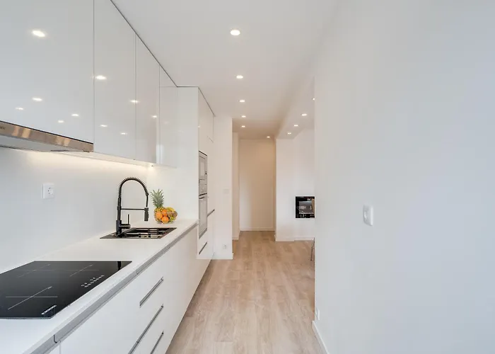 Апартаменты Host Wise - Bright Seaside Flat *