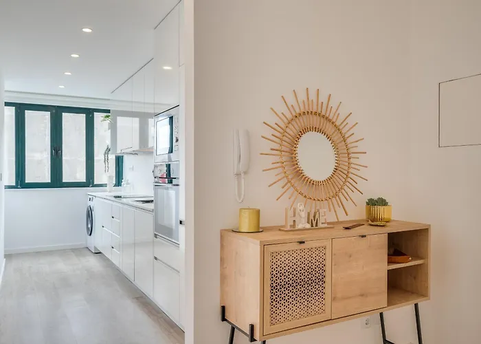 Apartment Host Wise - Bright Seaside Flat Povoa de Varzim